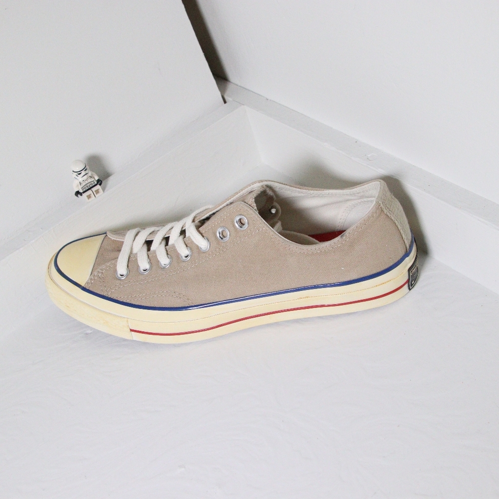 Converse Tan Cream Chuck 70s All Star Low Tops - Picture 2 of 7